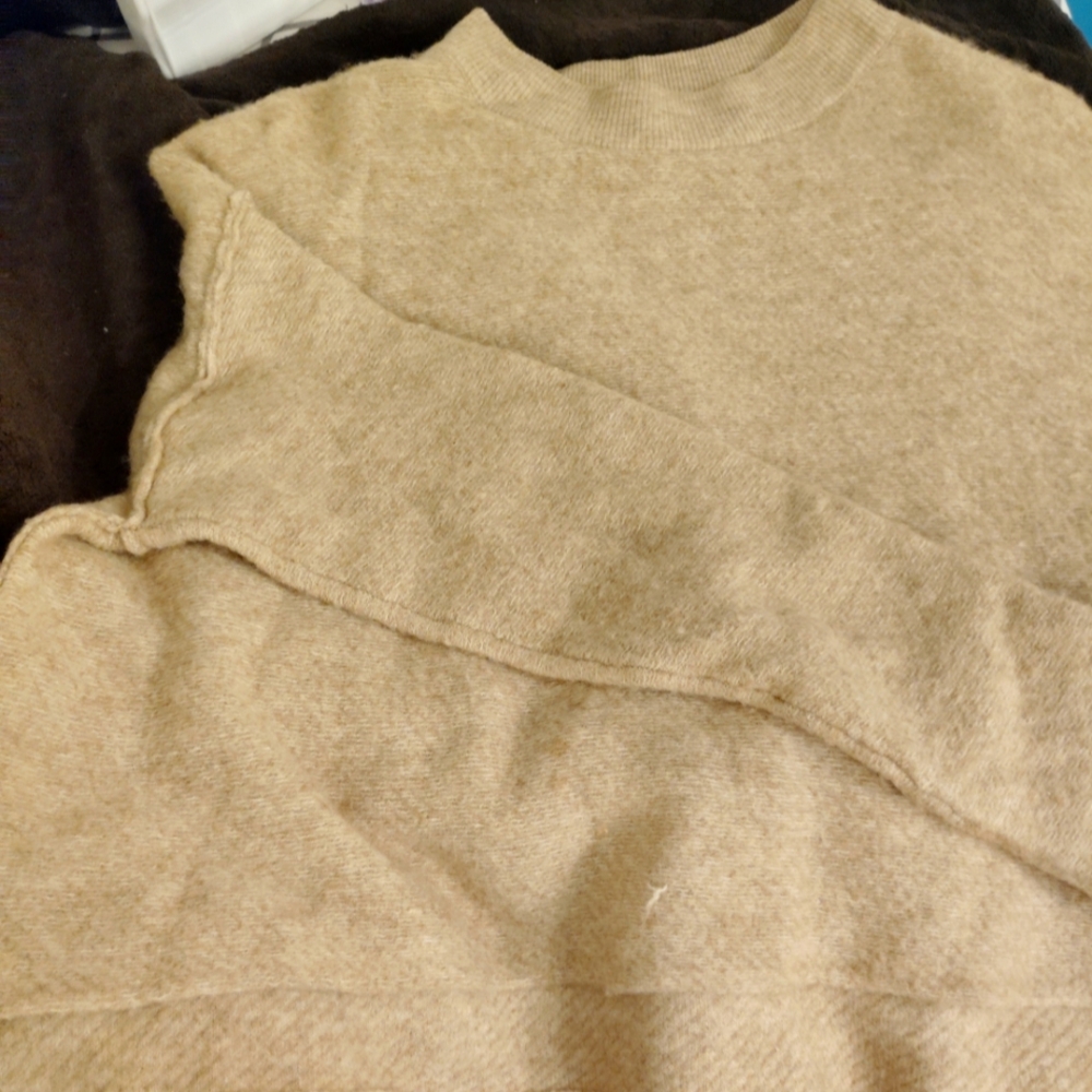 Women's Sweater